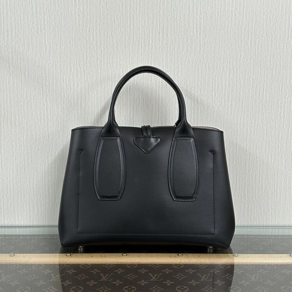 Longchamp Women Pre-Loved Bag Very Good Condition View 2